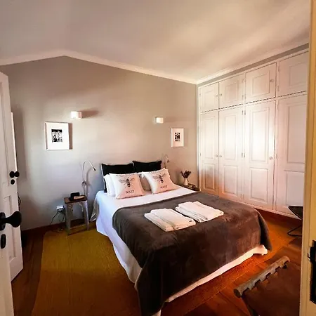 Apartment Castelinho Da Azoia - Checkinhome *