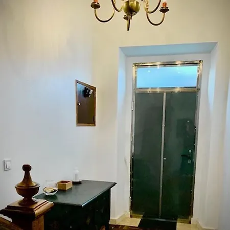 Andar Tranquilo Entre Lisboa Apartment *