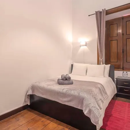 Hostel Happy Sintra