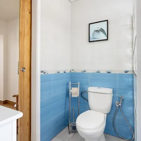 Holiday home Joivy Quaint House With Patio *