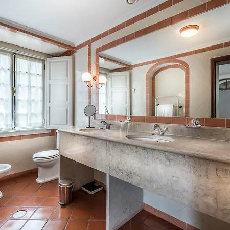 Hotel Lawrences 5*