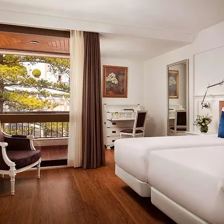 Nh Centro Hotel