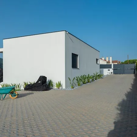 Holiday home Amazing Retreat W/ Pool By Lovelystay Sintra