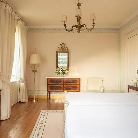 Hotel Tivoli Palácio De Seteais 5*