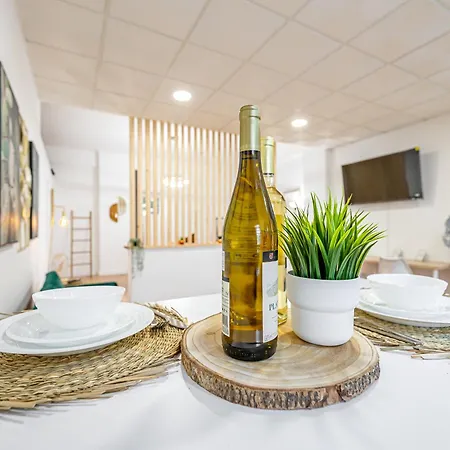 Nest - Near The Train To Lisbon And Holiday home *