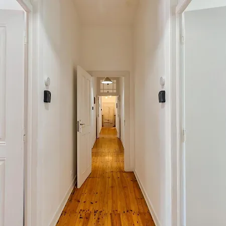 A Casa Amarela De Apartment *
