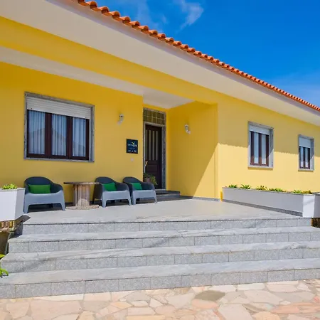 Magoito Villa *