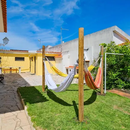 Magoito Villa *