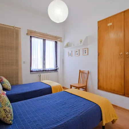 Magoito Villa