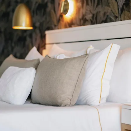 Hotel Arribas 4*