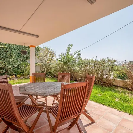 Guestready - Amazing Family Retreat In *