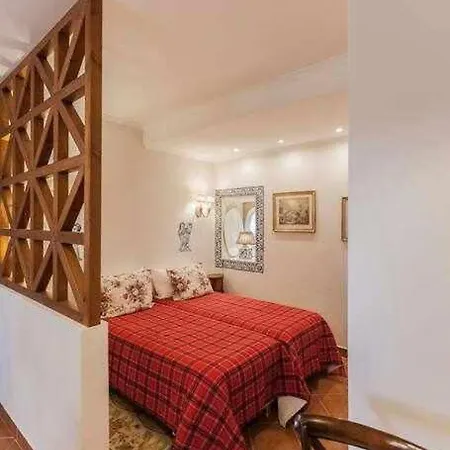Estefânia Casa de hóspedes 3*