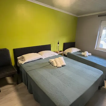 Homestay Sun House - Near - Kitchen - Pool *