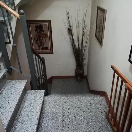 Global Guests Guest house *