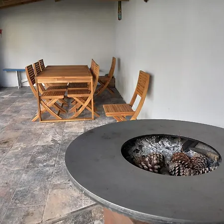 In - Casa Da Penha Ferrim Holiday home *