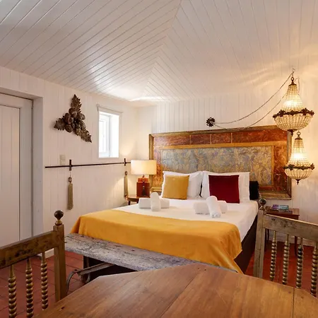 By Hansi Guest house Sintra