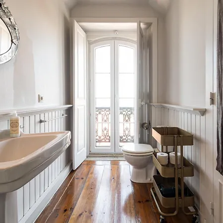 Guest house By Hansi Sintra