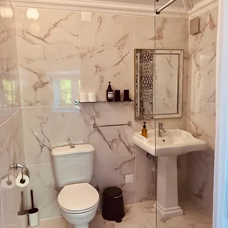 Alojamento de Acomodação e Pequeno-almoço Sintra1012 Boutique Sintra