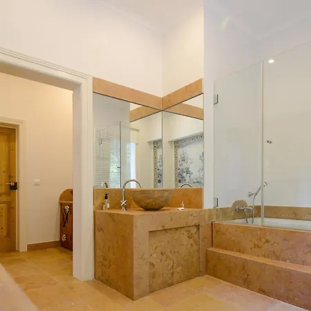 Quinta De Sao Tadeu Guest house