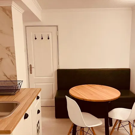 Alojamento de Acomodação e Pequeno-almoço Sintra1012 Boutique Sintra