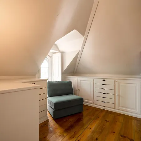 By Hansi Guest house Sintra