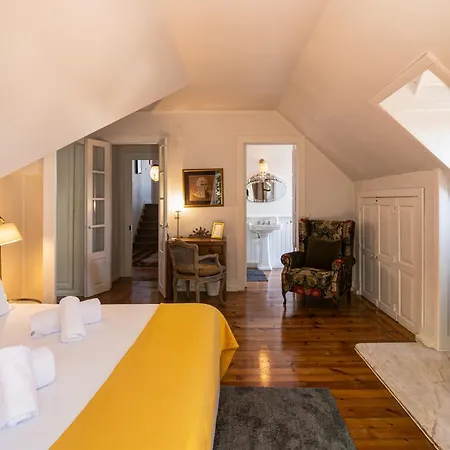 By Hansi Guest house Sintra