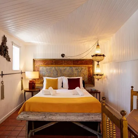 By Hansi Guest house *