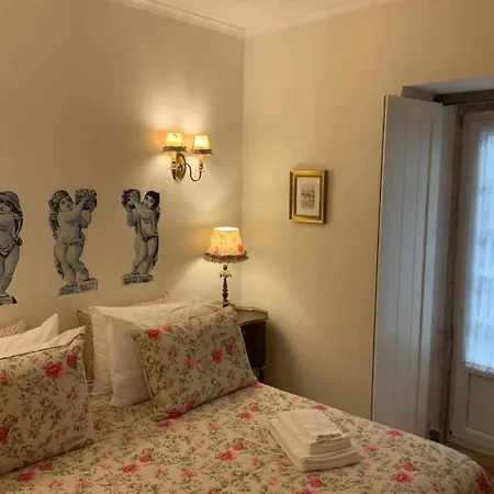 Casa de hóspedes Estefânia 3*