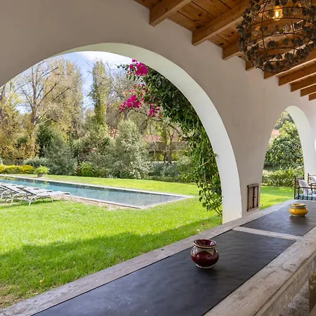 Exclusive Luxury In Villa Sintra
