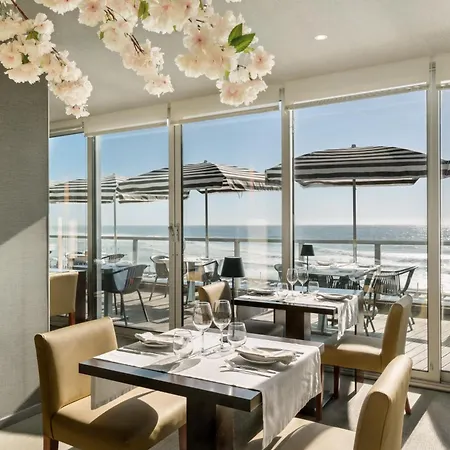 Hotel Arribas 4*