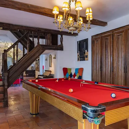 Bed & Breakfast 17th Century In With Snooker & Hottub - Wow *