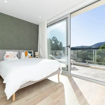 Akivillas Moon Villa *
