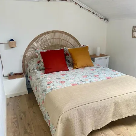 In Sao Joao Lampas Mit Kamin Holiday home Sintra