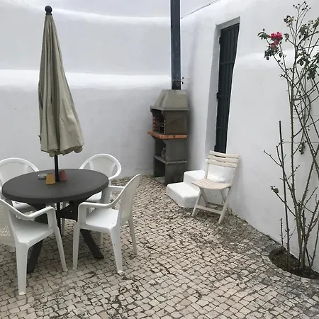 Garden Paradise With Pool For 4 Holiday home *