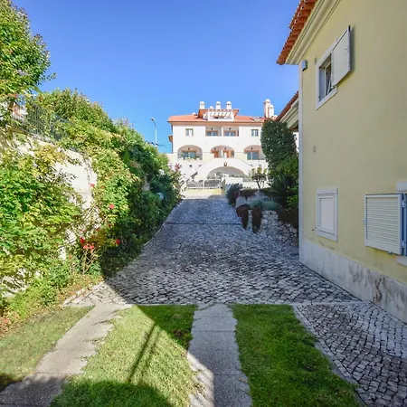 Luxurious 4-bedroom Golf With Private Pool * Sintra