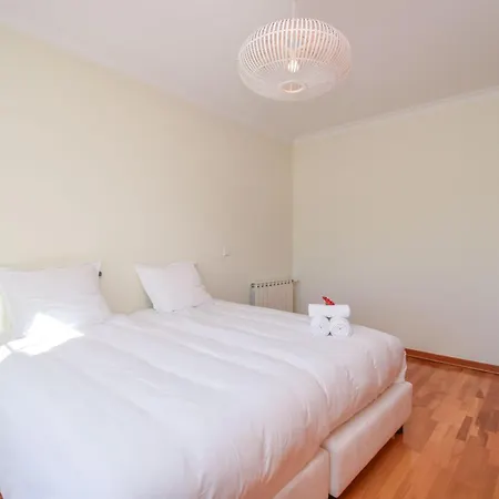 Luxurious 4-bedroom Golf With Private Pool