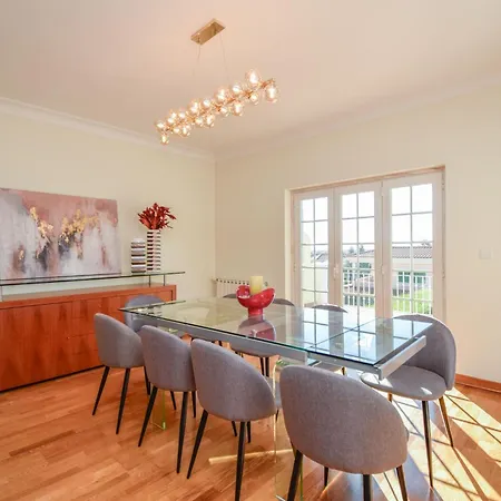 Villa Luxurious 4-bedroom Golf With Private Pool