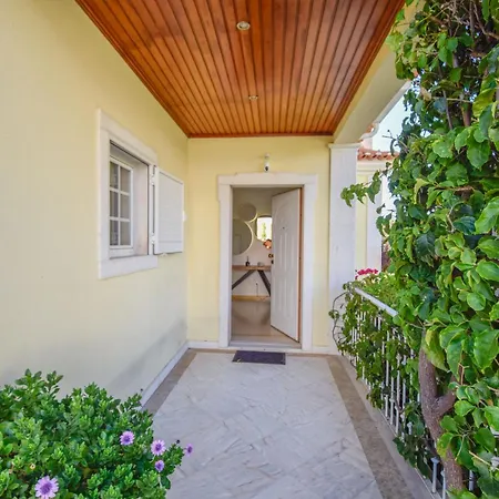 Villa Luxurious 4-bedroom Golf With Private Pool