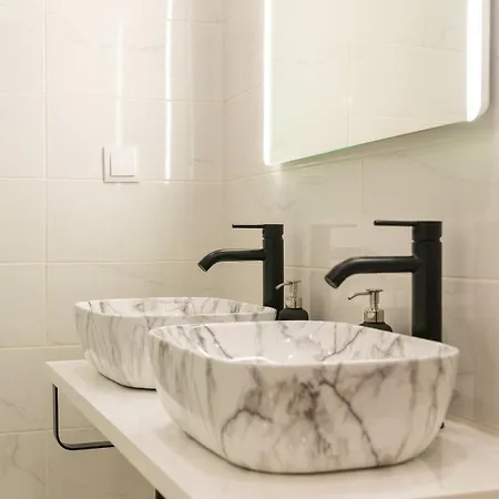 Tradicional Charm House In Ii Apartment *