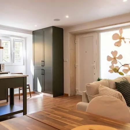 Tradicional Charm House In Ii Apartment *