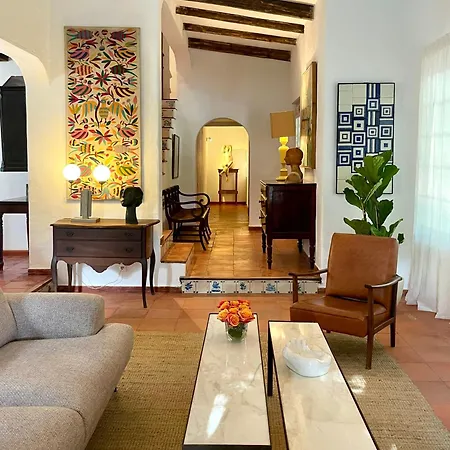 Casa Figuras