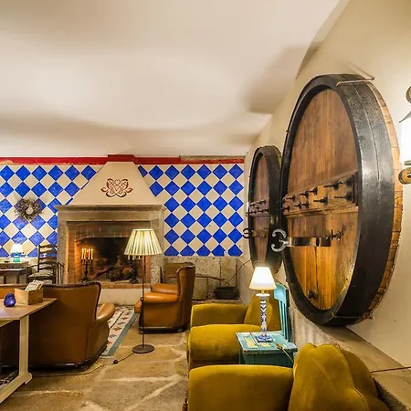 Guest house The Old Cellar House
