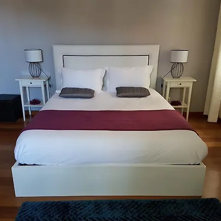 Bed & Breakfast Door 12 Sintra