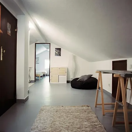 The Five House 3*