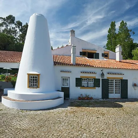 Very Quiet Place * Sintra