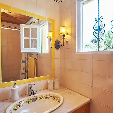 Very Quiet Place Guest house *