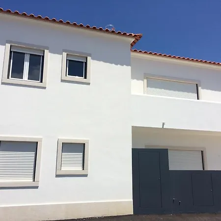 Cabriz White House Apartment