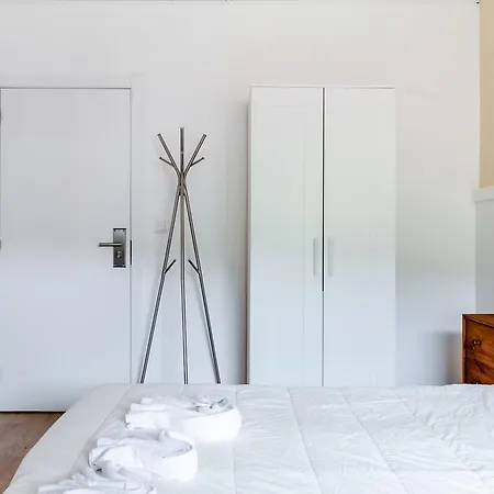 Guest house Sarrazola Garden 3*