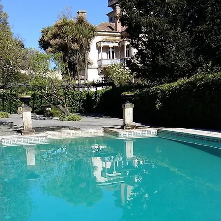 The Romantic Suites & Garden (adults Only) Casa de hóspedes