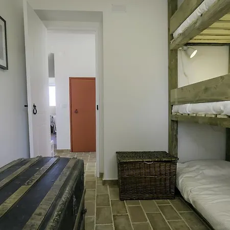 Magoito1 Holiday home *